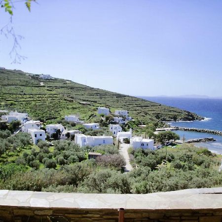 Cozy Guesthouse - Agios Romanos Esterno foto
