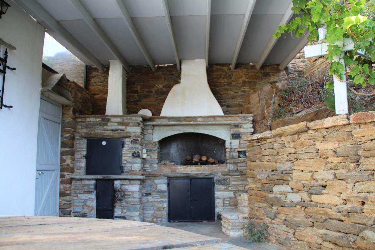 Cozy Guesthouse - Agios Romanos Esterno foto